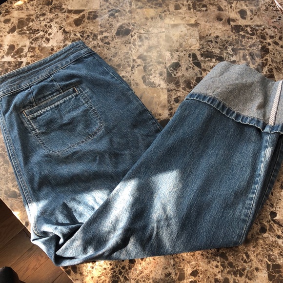 J Jill jean capris - Picture 1 of 3